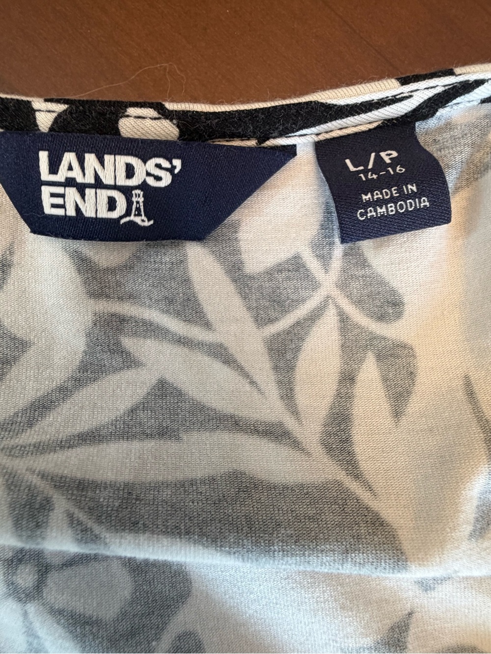 Lands' End Black and White Leaf-Print Dress - Picture 6 of 7